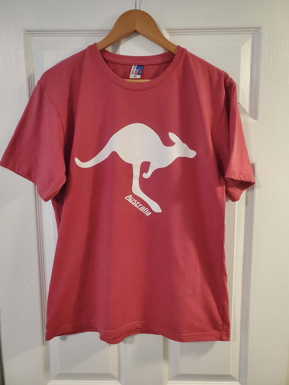 Australia Kangaroo Graphic Tee